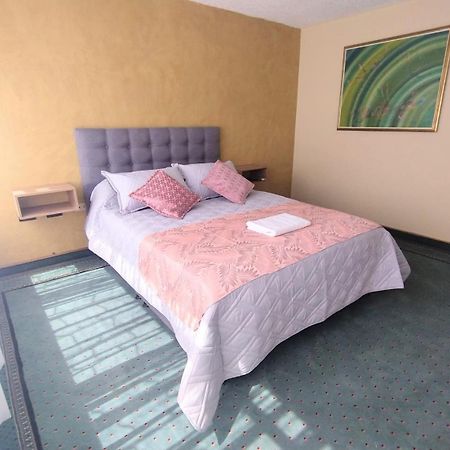 בוגוטה Innovar Casa Hostal מראה חיצוני תמונה