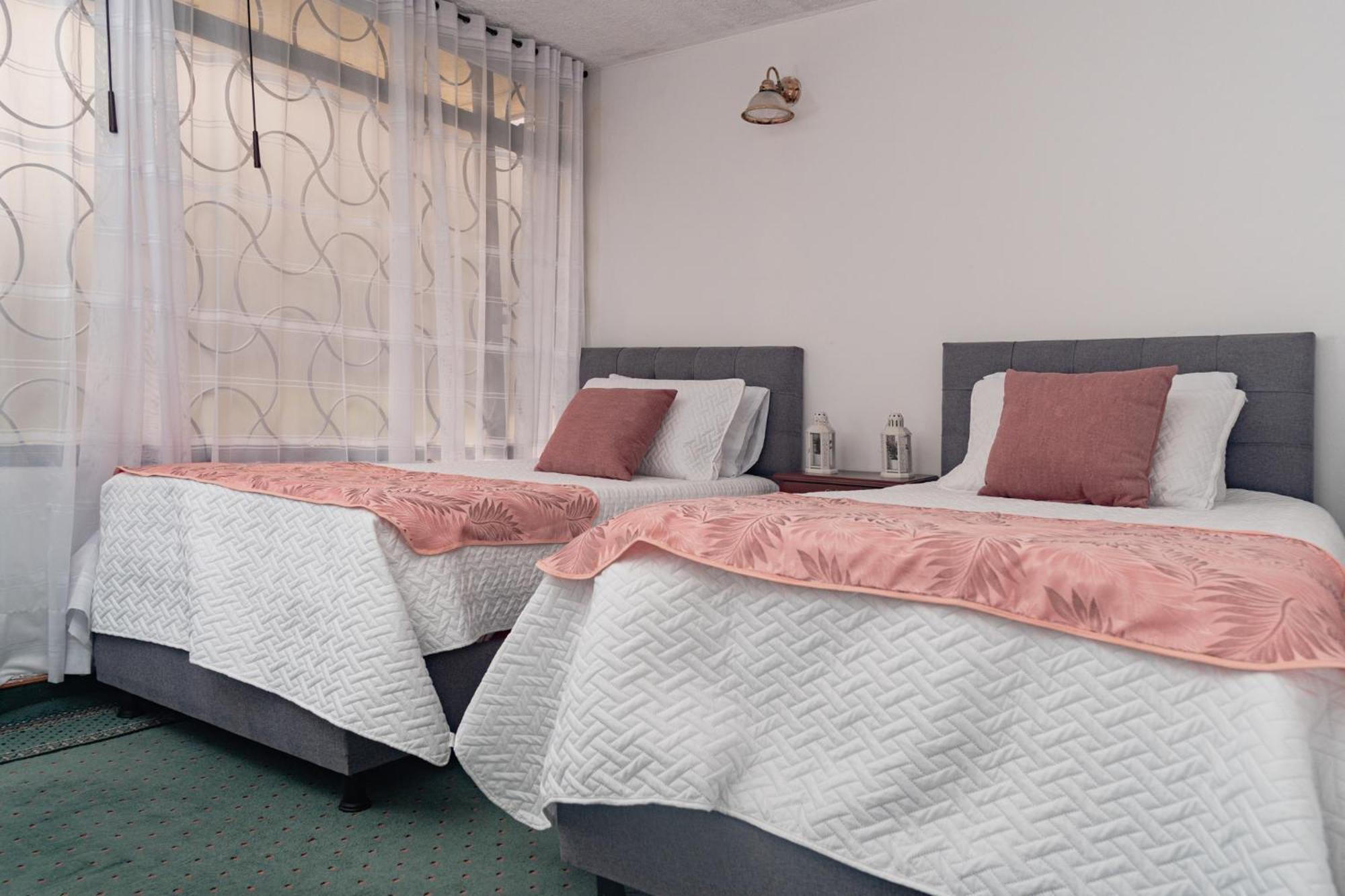 בוגוטה Innovar Casa Hostal מראה חיצוני תמונה