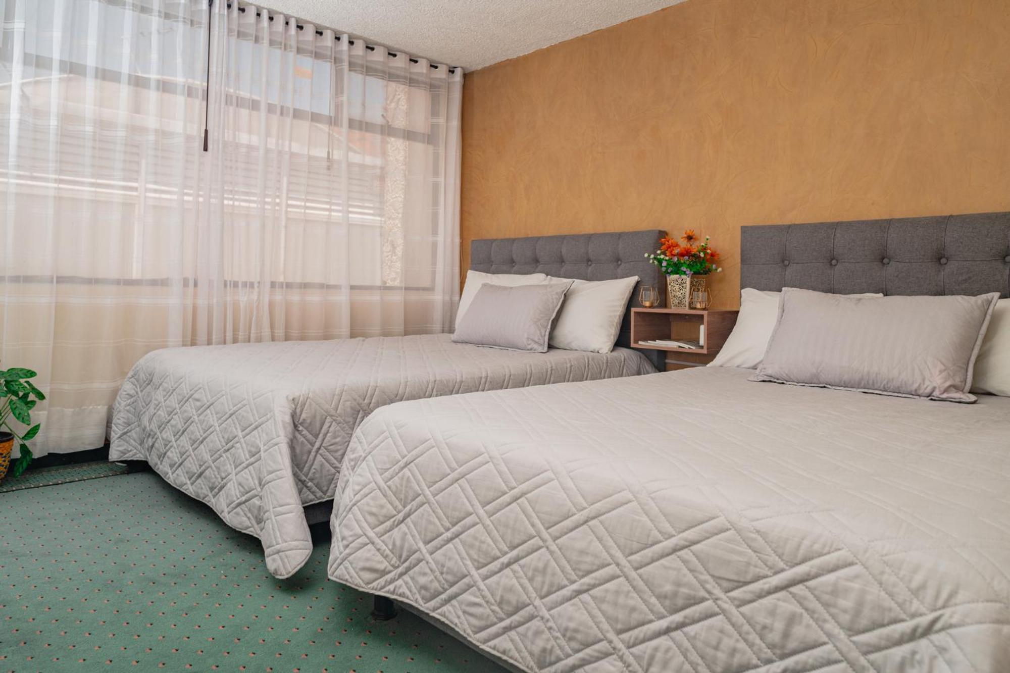בוגוטה Innovar Casa Hostal מראה חיצוני תמונה